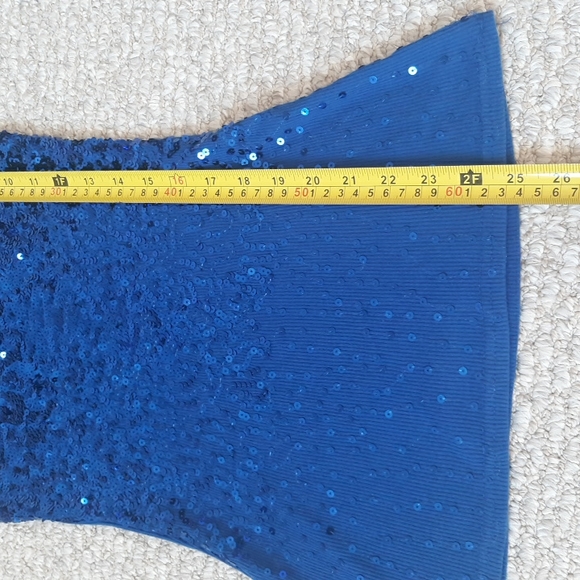 Blue Sequin Sleeveless Top Size Small - Picture 11 of 15